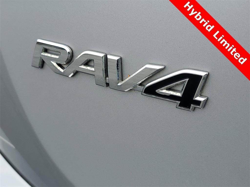used 2018 Toyota RAV4 Hybrid car, priced at $23,615