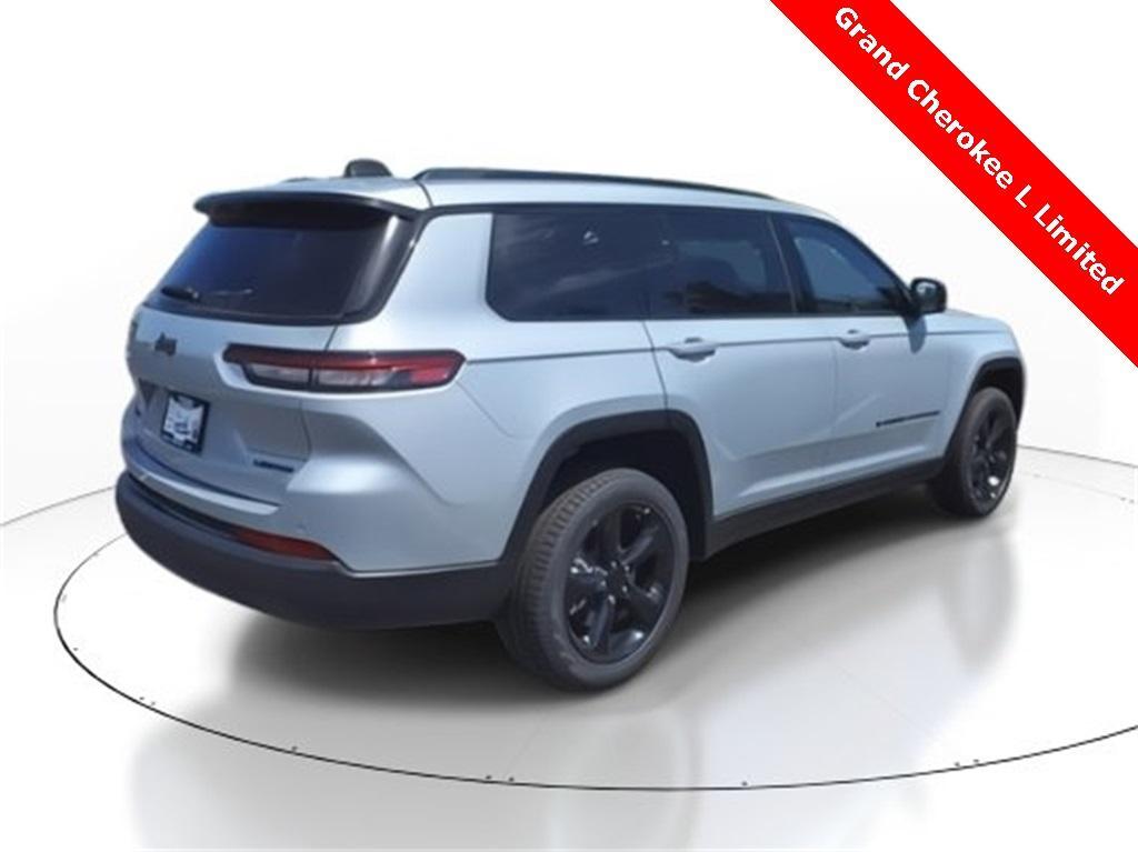 new 2024 Jeep Grand Cherokee L car, priced at $48,977