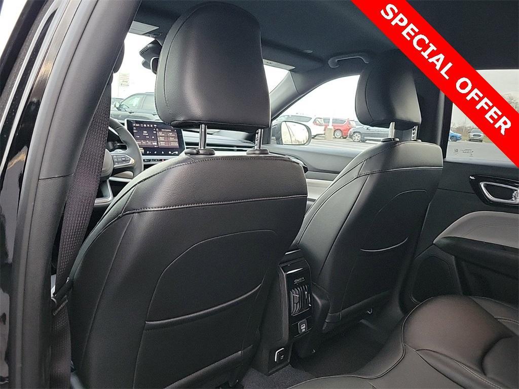 new 2025 Jeep Compass car, priced at $31,134