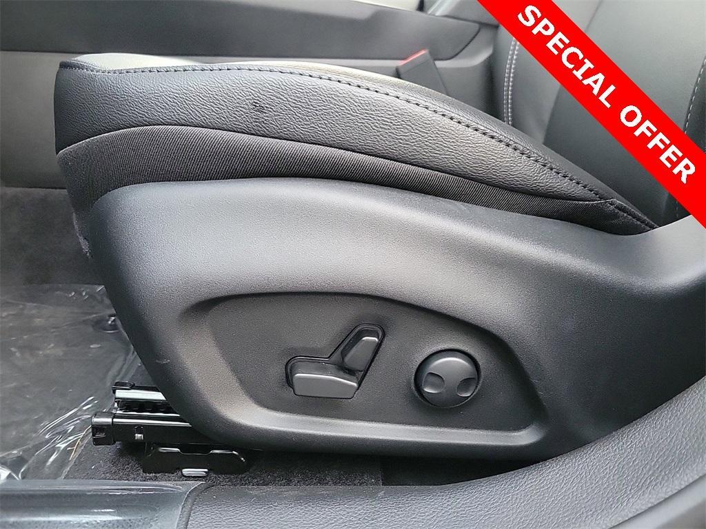 new 2025 Jeep Compass car, priced at $31,134