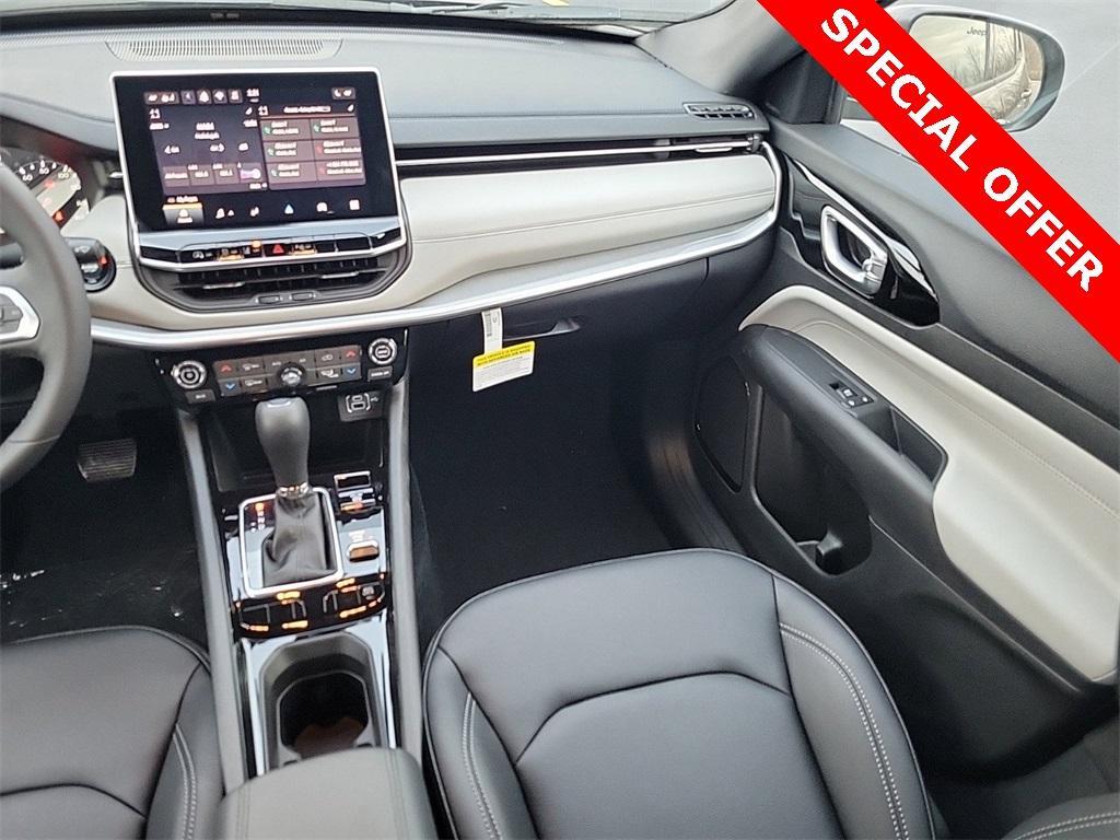 new 2025 Jeep Compass car, priced at $31,134