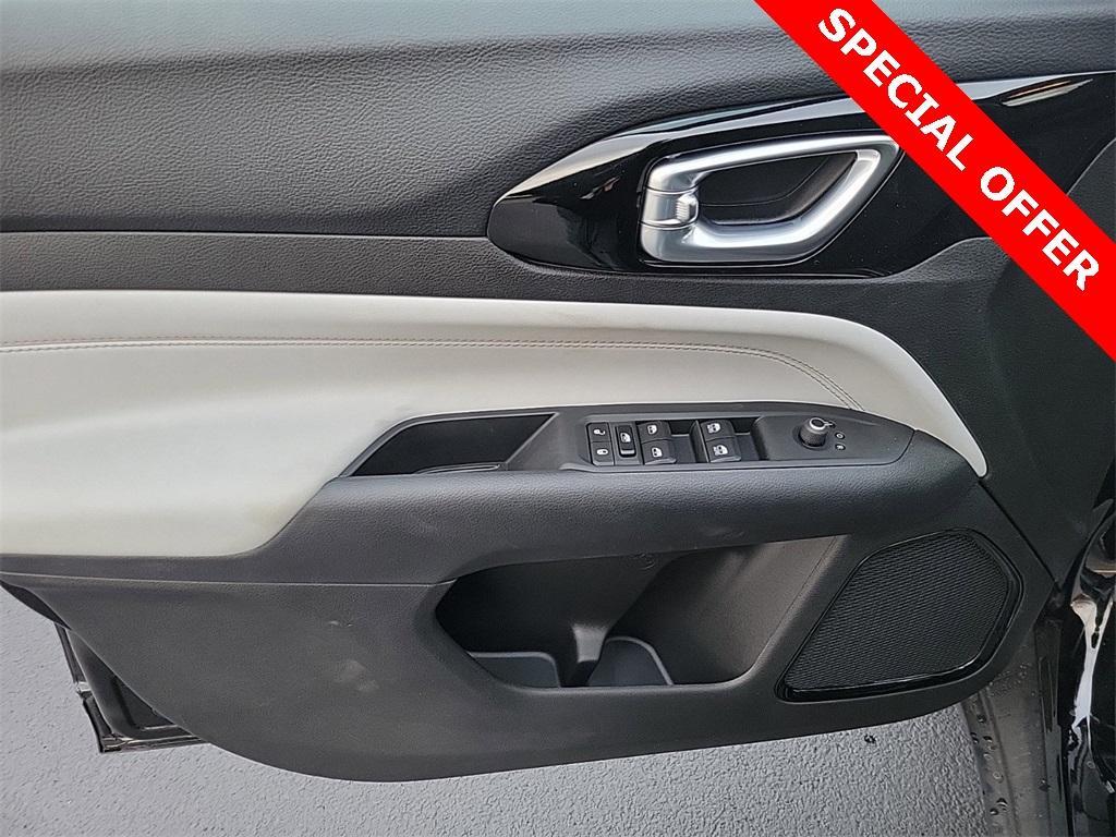 new 2025 Jeep Compass car, priced at $31,134