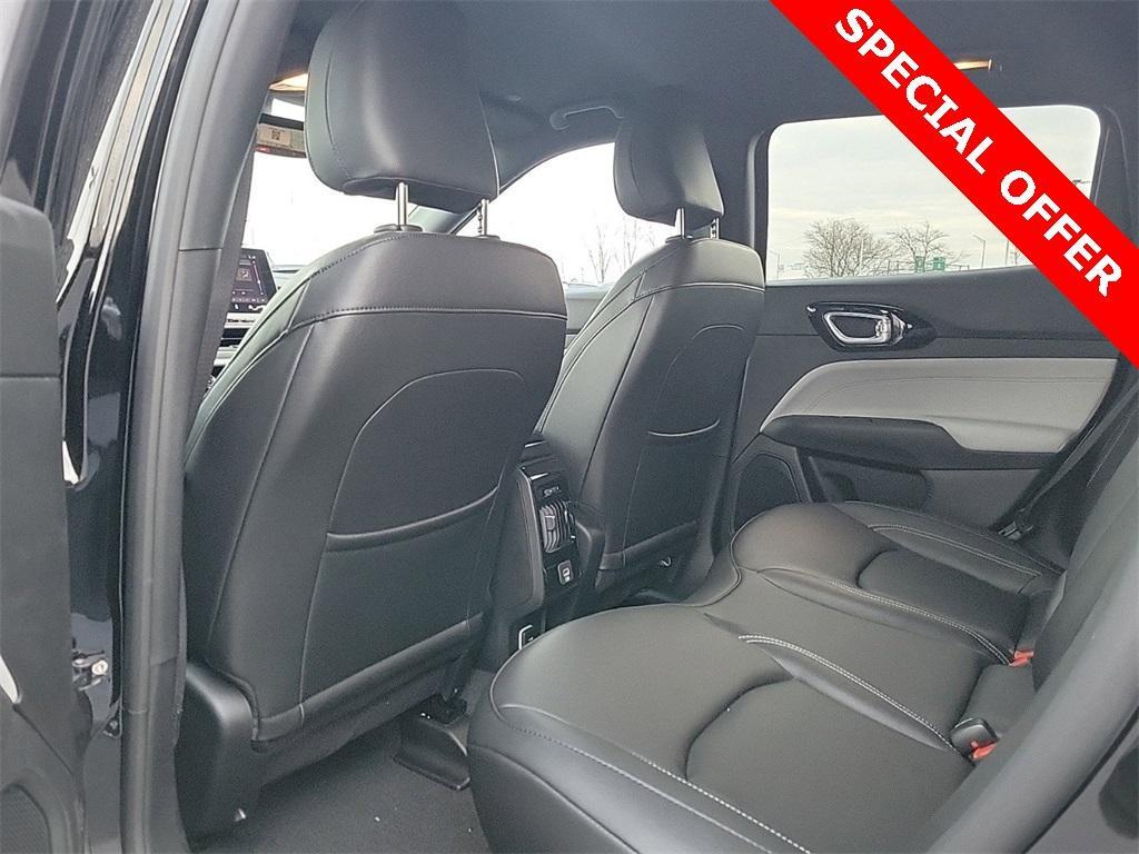 new 2025 Jeep Compass car, priced at $31,134