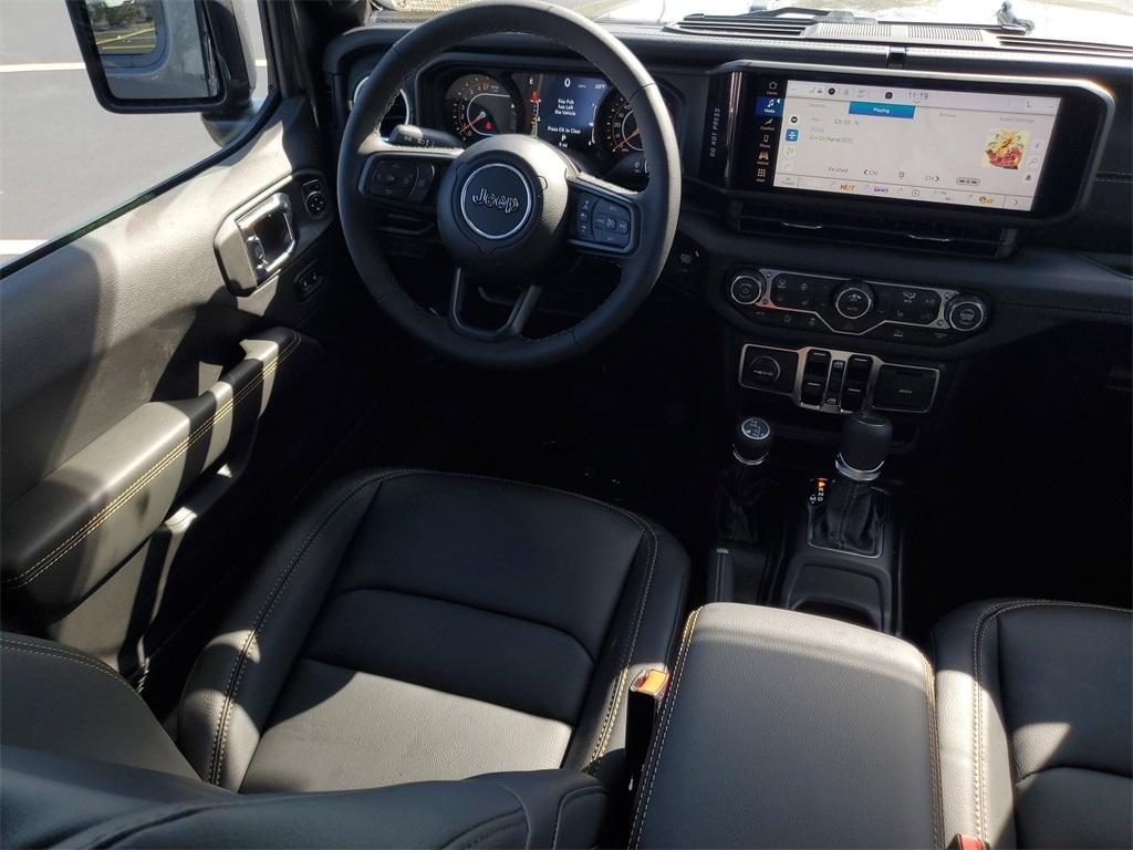 new 2025 Jeep Gladiator car, priced at $45,105