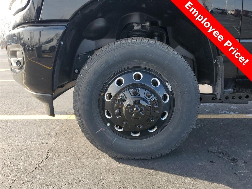 new 2024 Ram 3500 car, priced at $66,945