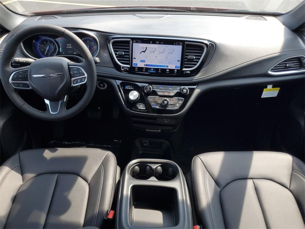 new 2026 Chrysler Pacifica car, priced at $45,928