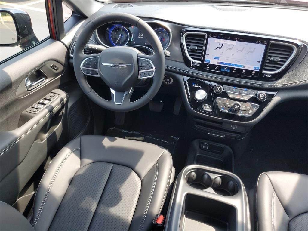 new 2026 Chrysler Pacifica car, priced at $45,928