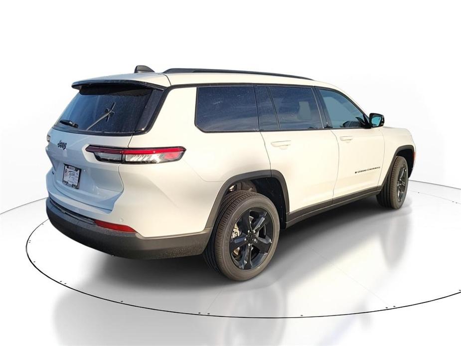 new 2025 Jeep Grand Cherokee L car, priced at $44,212