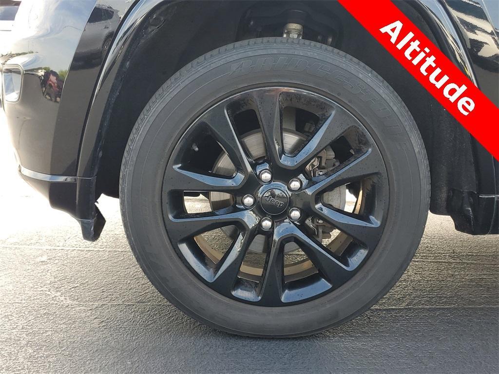 used 2019 Jeep Grand Cherokee car, priced at $19,995