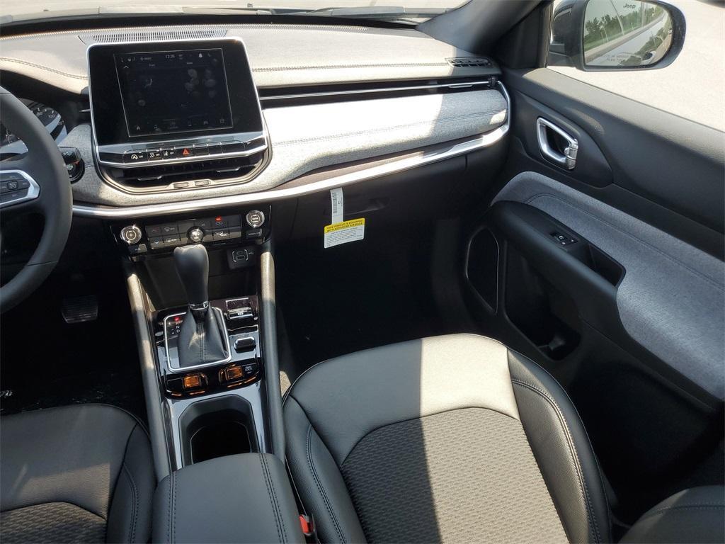 new 2025 Jeep Compass car, priced at $23,245