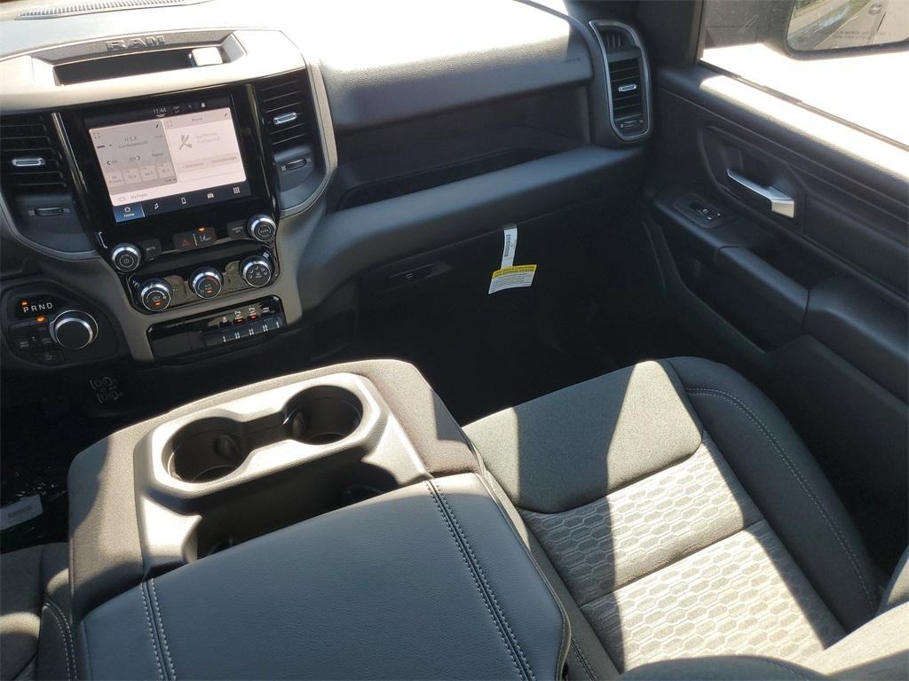 new 2025 Ram 1500 car, priced at $41,951