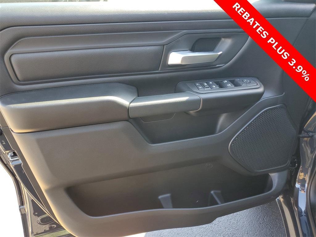 new 2025 Ram 1500 car, priced at $42,814