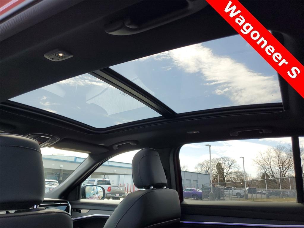 new 2025 Jeep Wagoneer S car, priced at $53,590