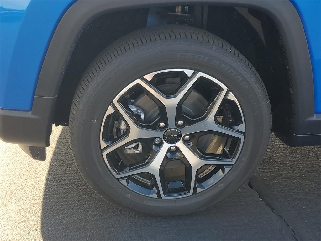 new 2026 Jeep Compass car, priced at $34,625