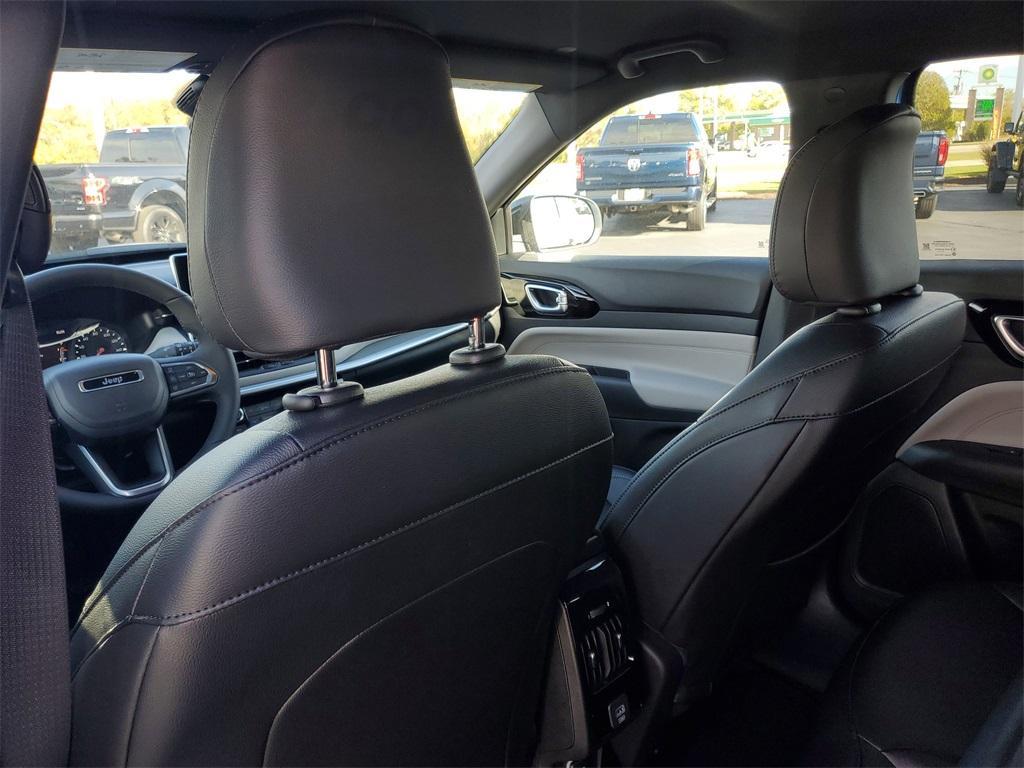 new 2026 Jeep Compass car, priced at $34,625