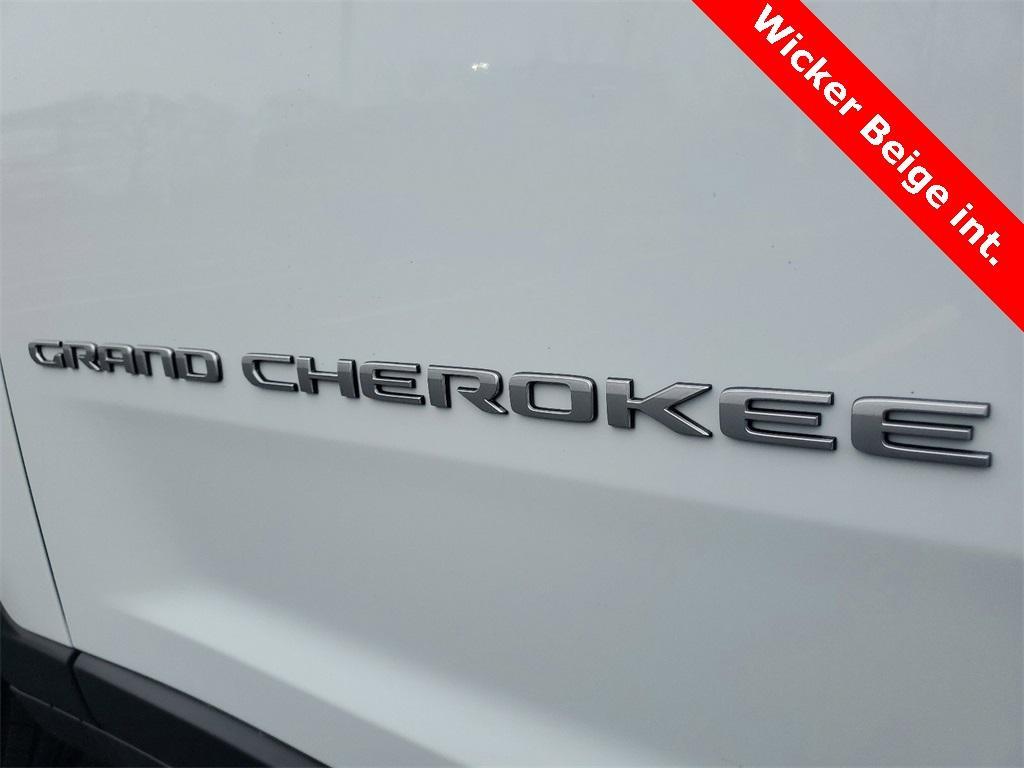 new 2025 Jeep Grand Cherokee L car, priced at $46,315