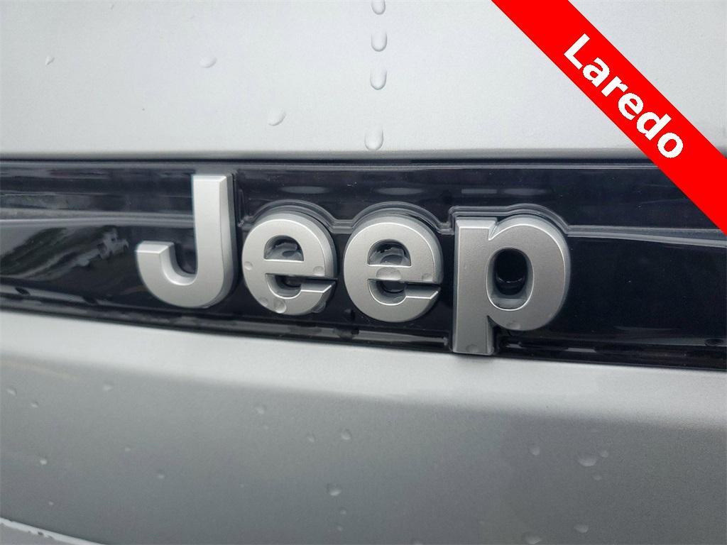 new 2025 Jeep Grand Cherokee car, priced at $36,425