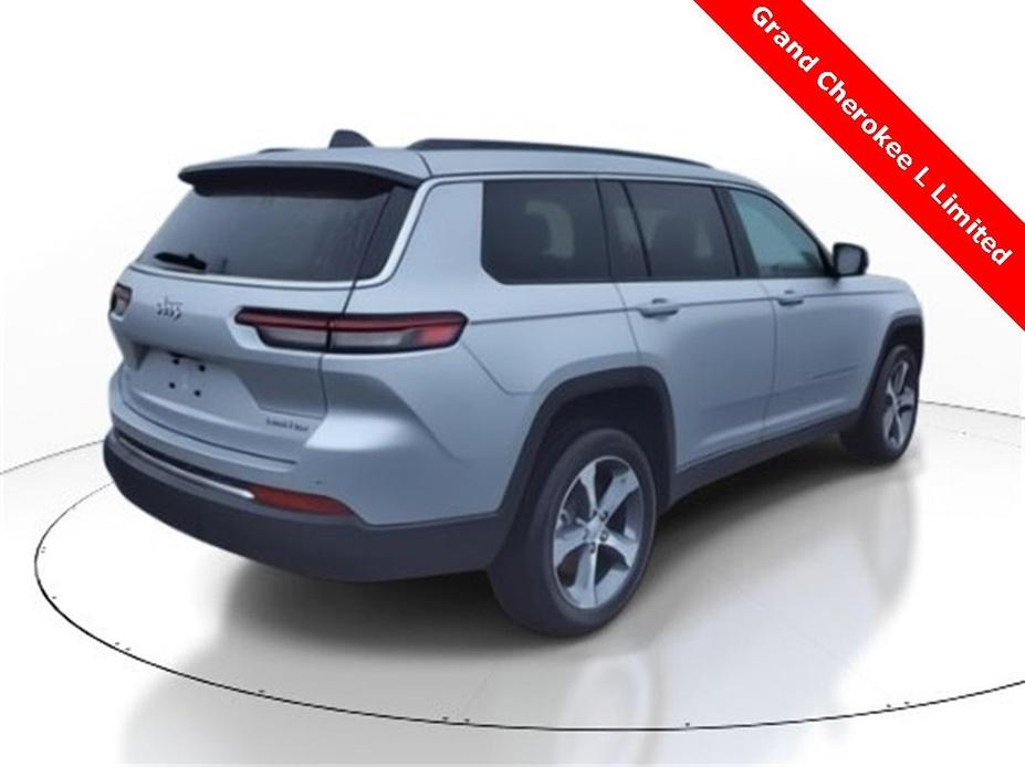 new 2024 Jeep Grand Cherokee L car, priced at $46,181