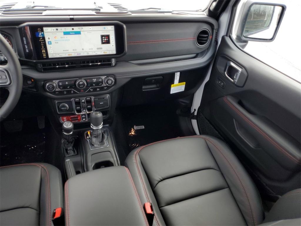 new 2025 Jeep Wrangler car, priced at $61,354