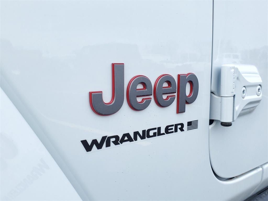 new 2025 Jeep Wrangler car, priced at $61,354