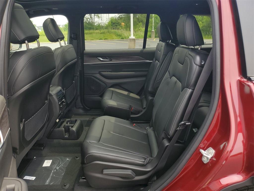 new 2025 Jeep Grand Cherokee L car, priced at $48,360