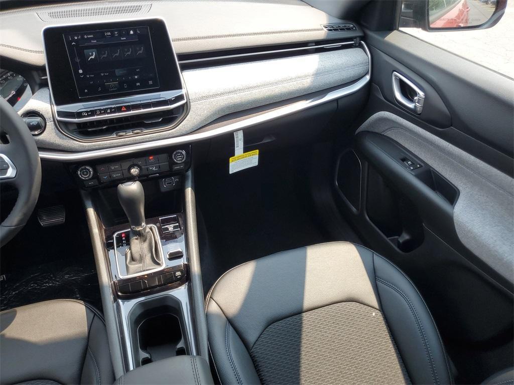 new 2025 Jeep Compass car, priced at $24,760