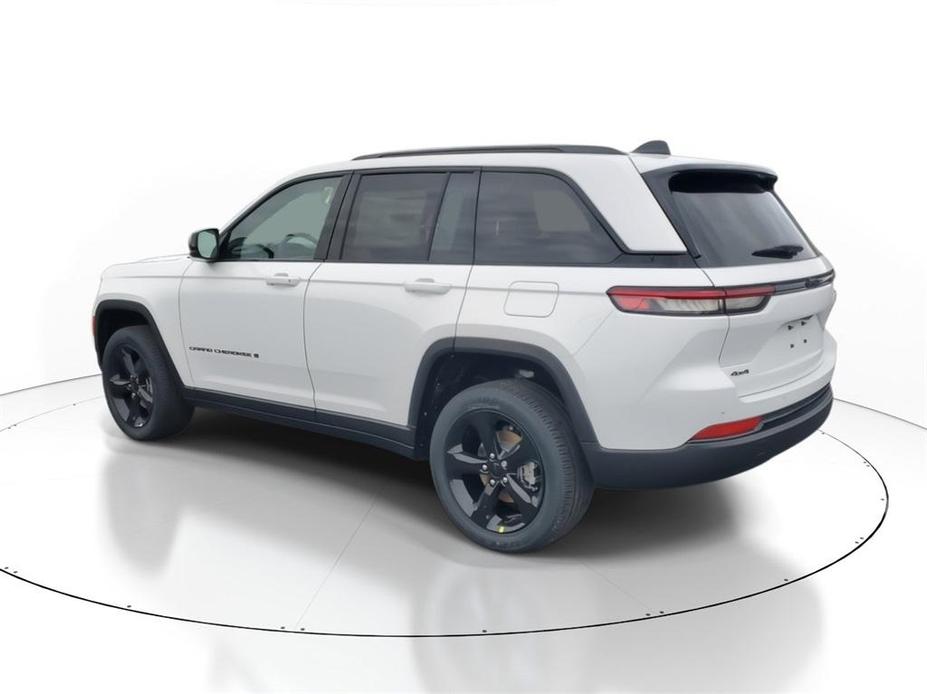 new 2025 Jeep Grand Cherokee car, priced at $43,075