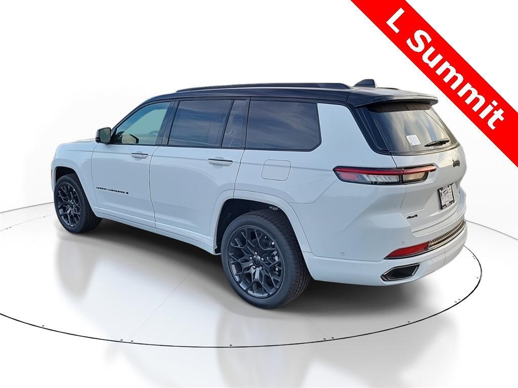 new 2025 Jeep Grand Cherokee L car, priced at $62,385