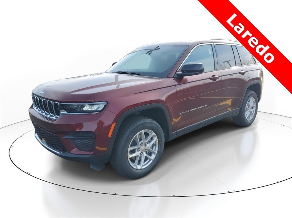 new 2025 Jeep Grand Cherokee car, priced at $38,970