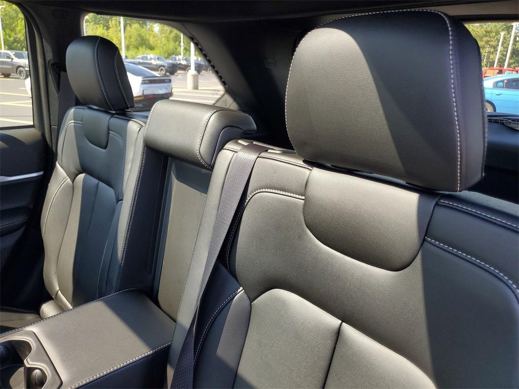 new 2025 Jeep Grand Cherokee car, priced at $45,283