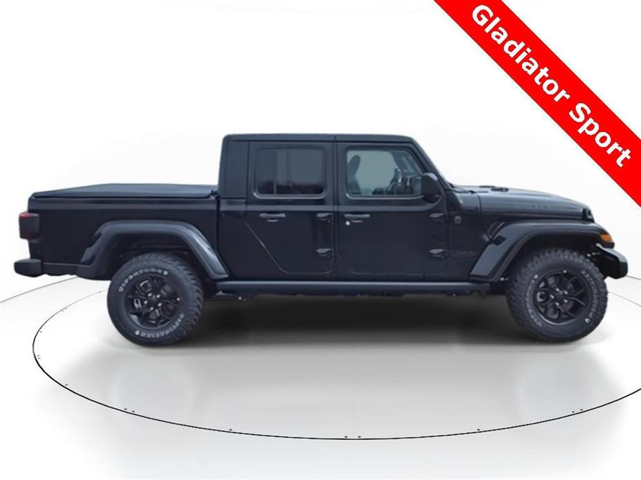 new 2024 Jeep Gladiator car, priced at $47,012