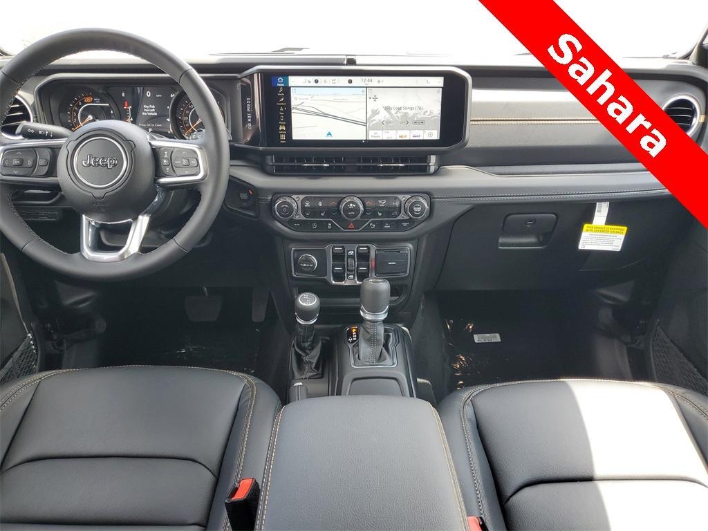 new 2025 Jeep Wrangler car, priced at $51,092