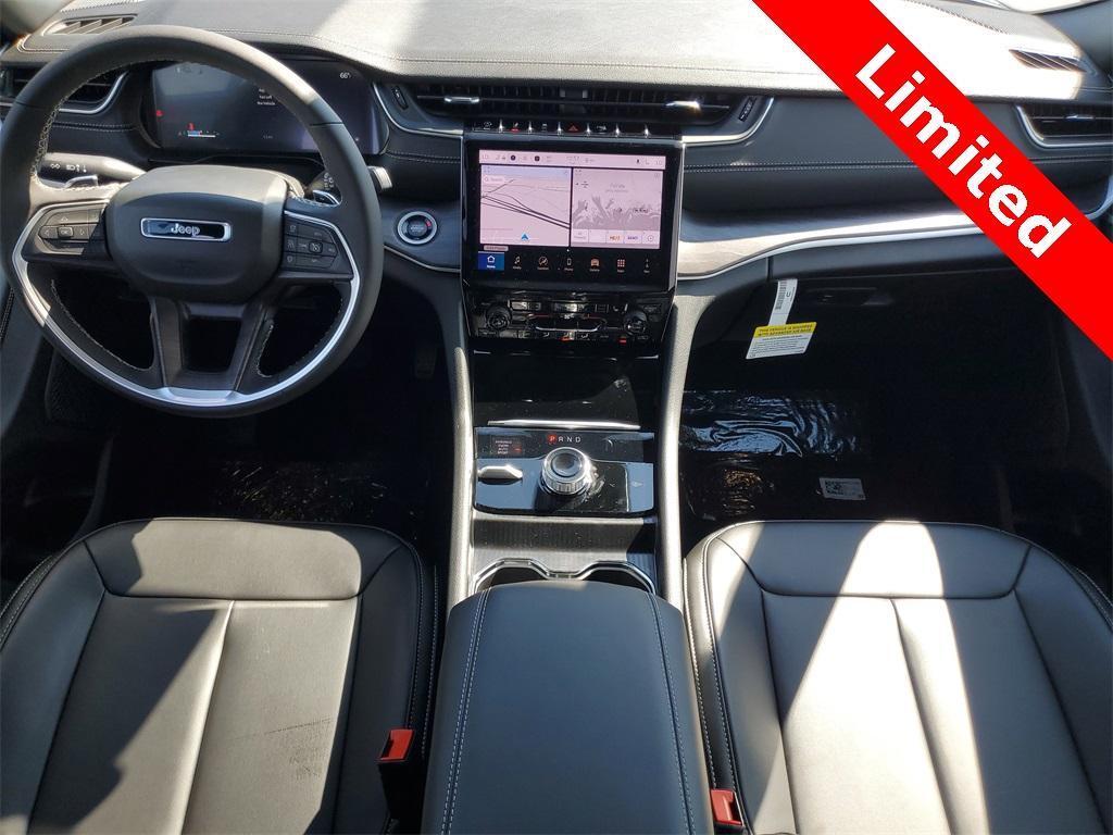 new 2025 Jeep Grand Cherokee car, priced at $44,408