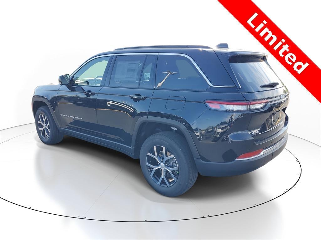 new 2025 Jeep Grand Cherokee car, priced at $44,408