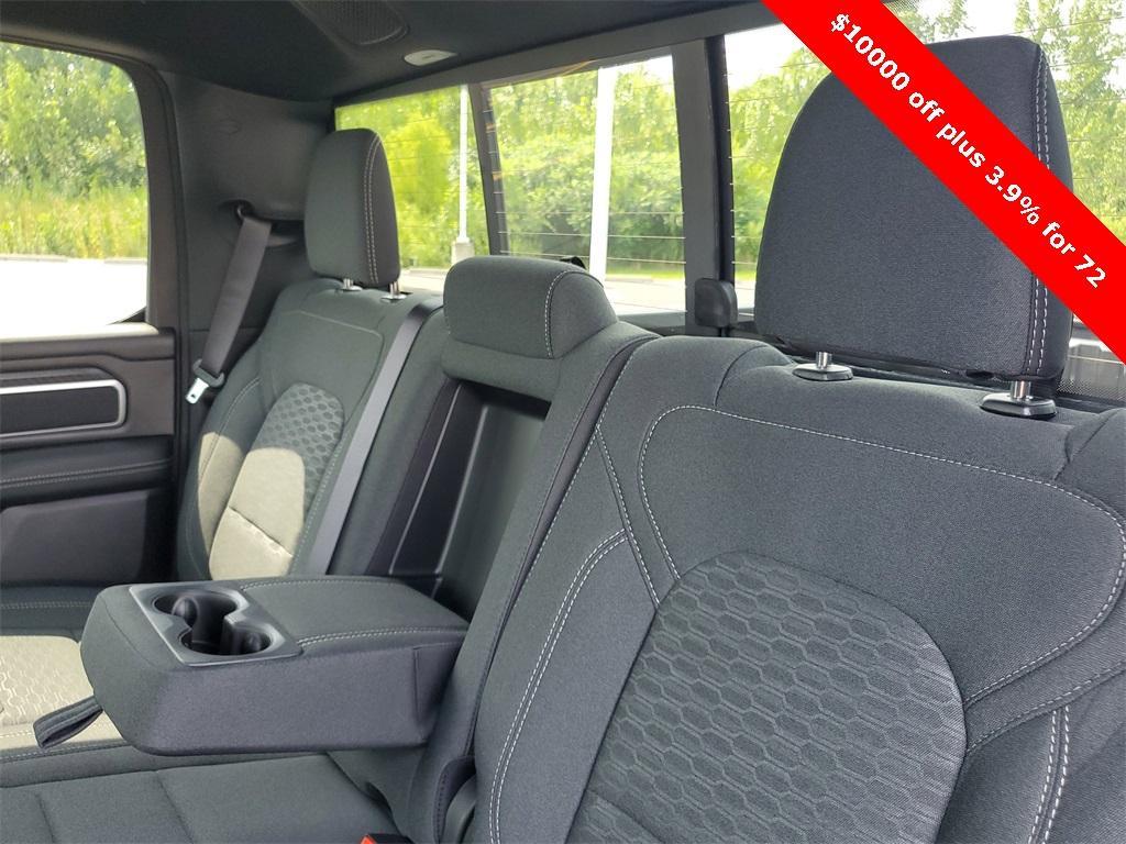 new 2025 Ram 1500 car, priced at $45,284