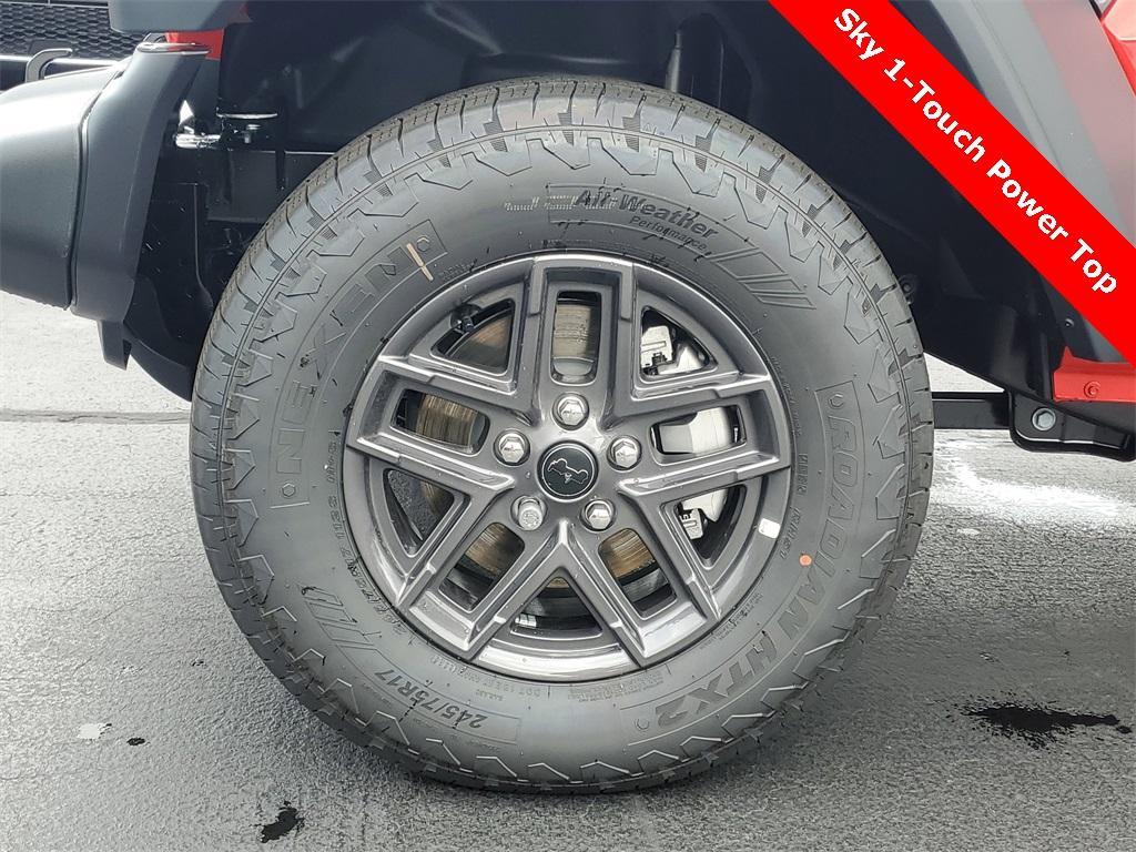 new 2025 Jeep Wrangler car, priced at $45,234