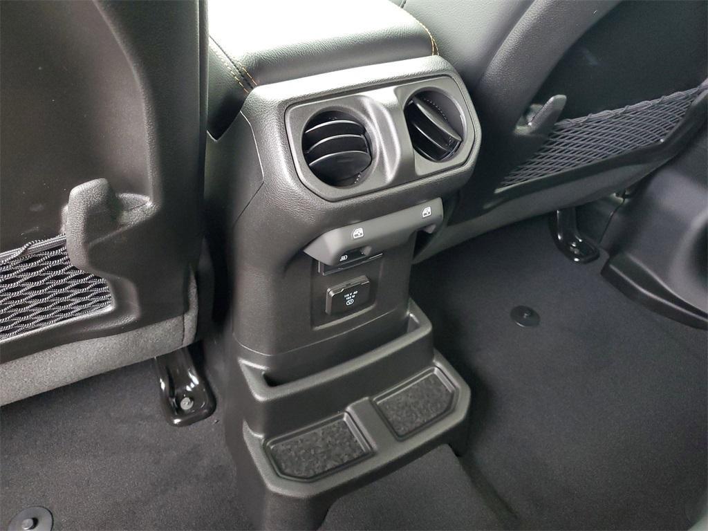 new 2025 Jeep Wrangler car, priced at $50,453