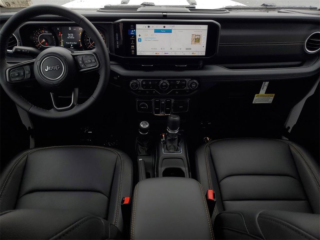 new 2025 Jeep Gladiator car, priced at $45,998