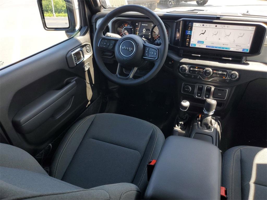 new 2025 Jeep Wrangler car, priced at $37,769