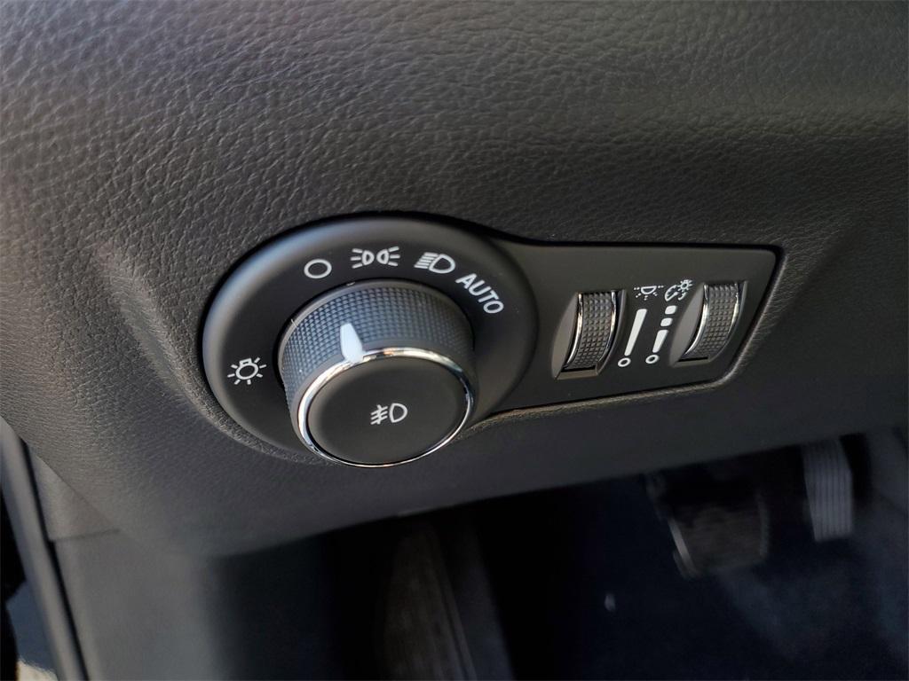 new 2026 Jeep Compass car, priced at $34,582