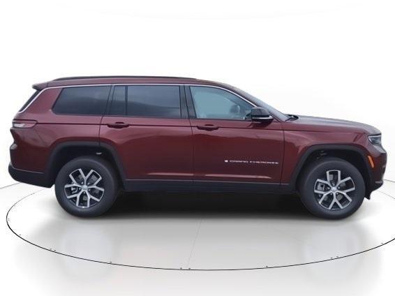 new 2024 Jeep Grand Cherokee L car, priced at $41,720