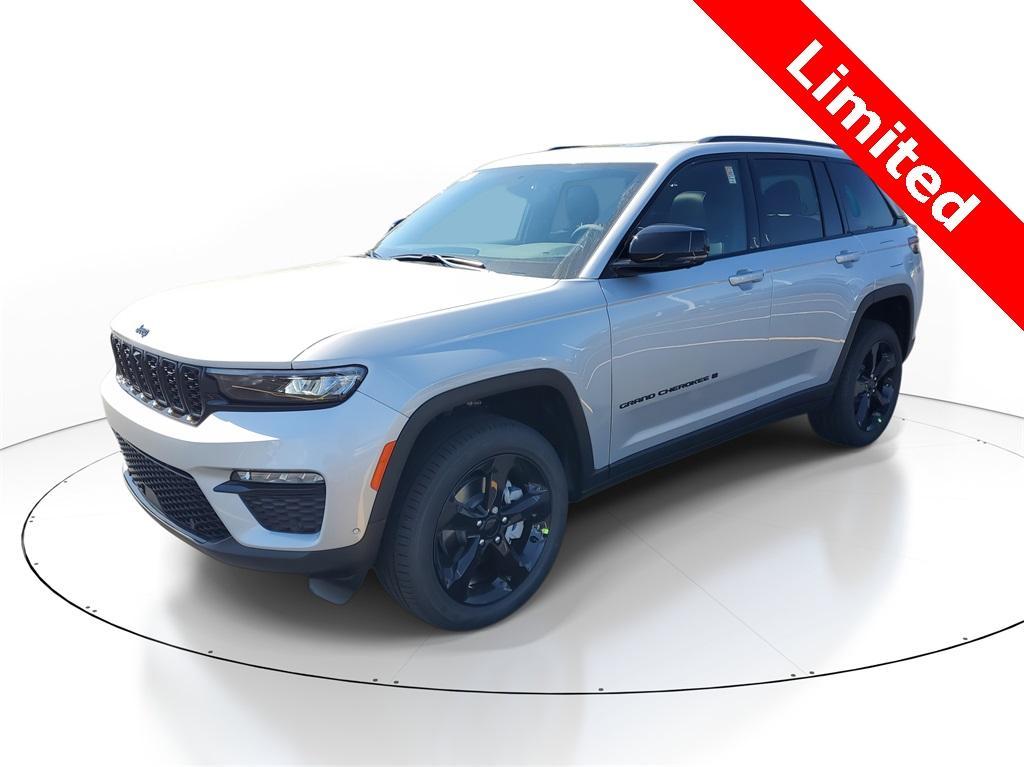 new 2025 Jeep Grand Cherokee car, priced at $49,494