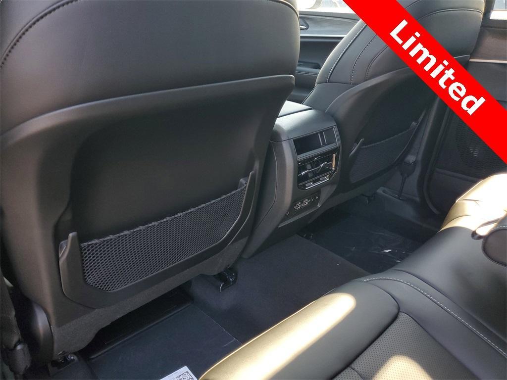 new 2025 Jeep Grand Cherokee car, priced at $49,494