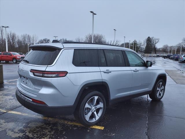 new 2024 Jeep Grand Cherokee L car, priced at $49,181