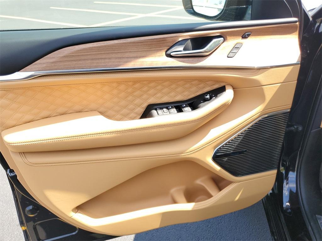 new 2025 Jeep Grand Cherokee L car
