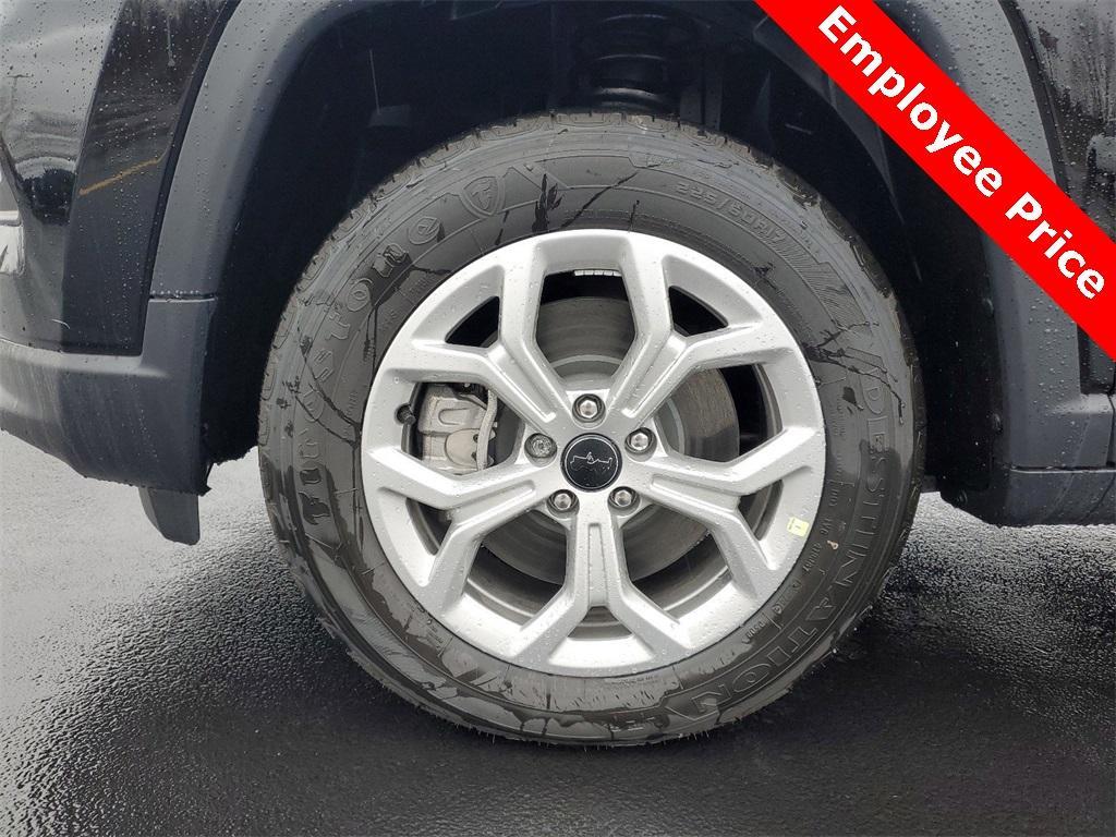 new 2025 Jeep Compass car, priced at $30,565