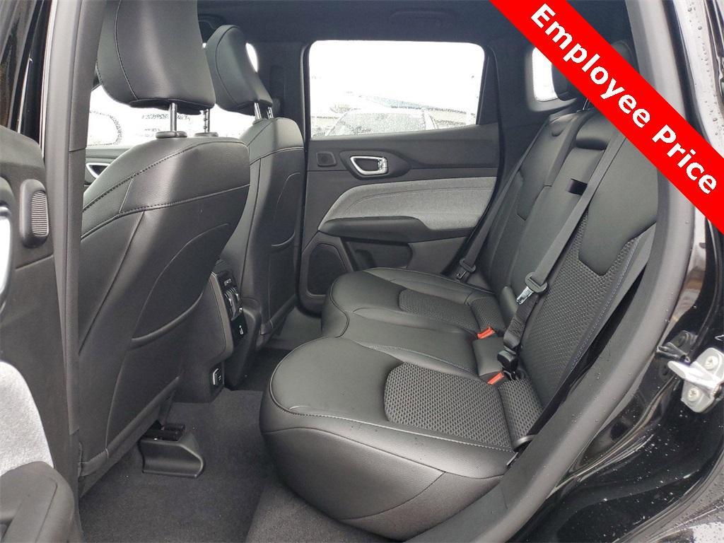 new 2025 Jeep Compass car, priced at $30,565