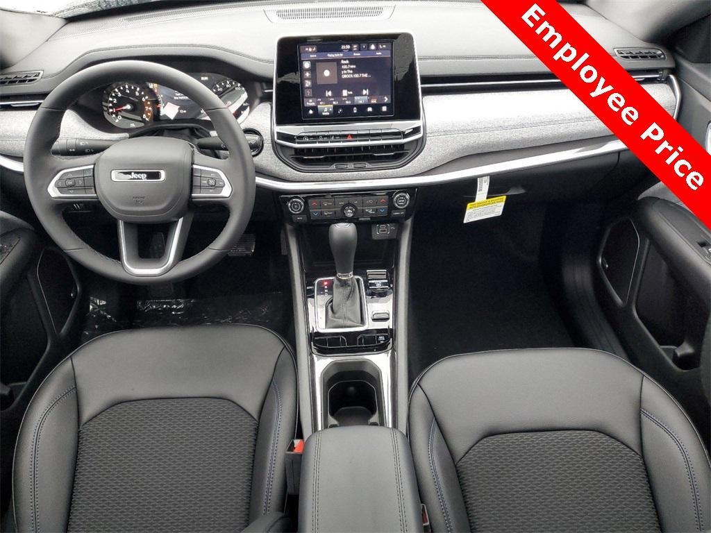 new 2025 Jeep Compass car, priced at $30,565
