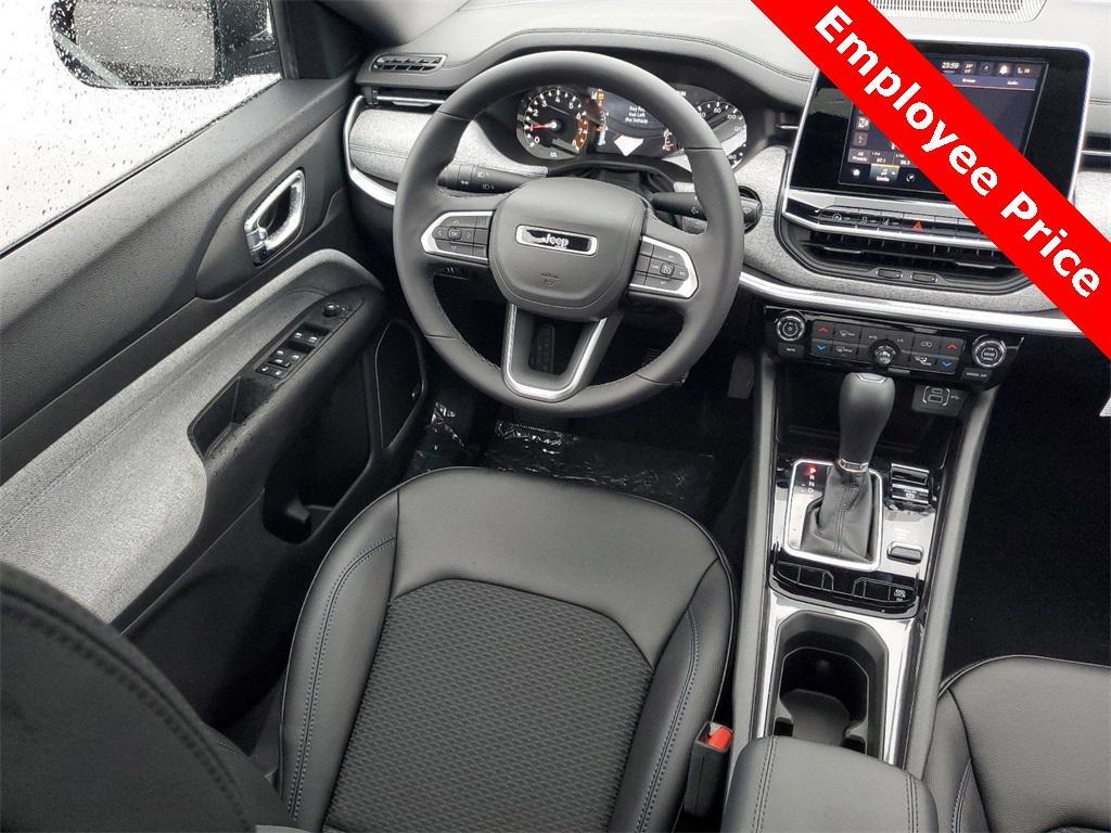 new 2025 Jeep Compass car, priced at $30,565