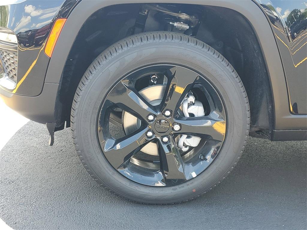 new 2025 Jeep Grand Cherokee car, priced at $41,862